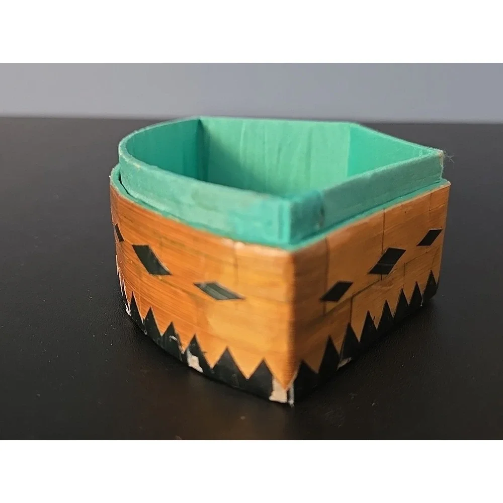 Handmade vintage please